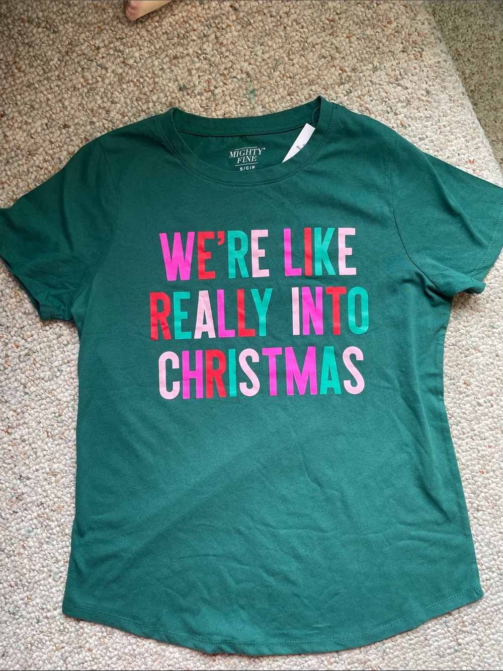 🎄💕Multicolor Christmas T-shirt💕🎄